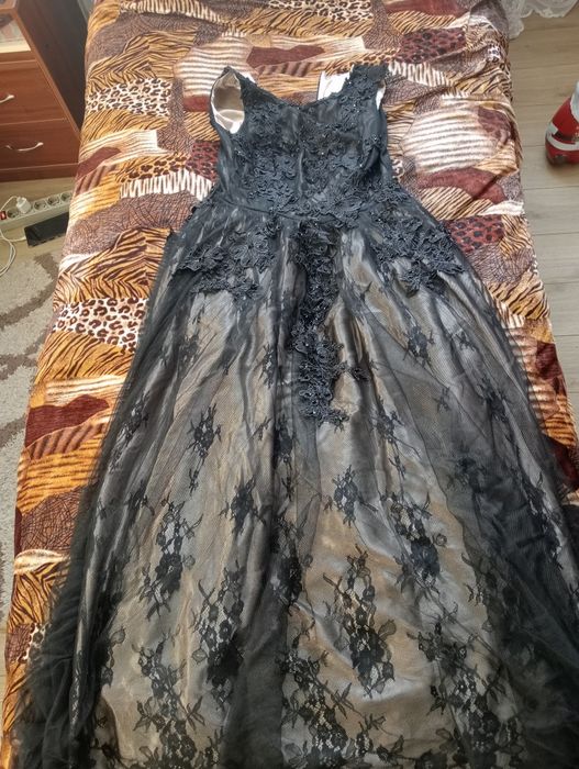 Плаття вечірнє, елегантне