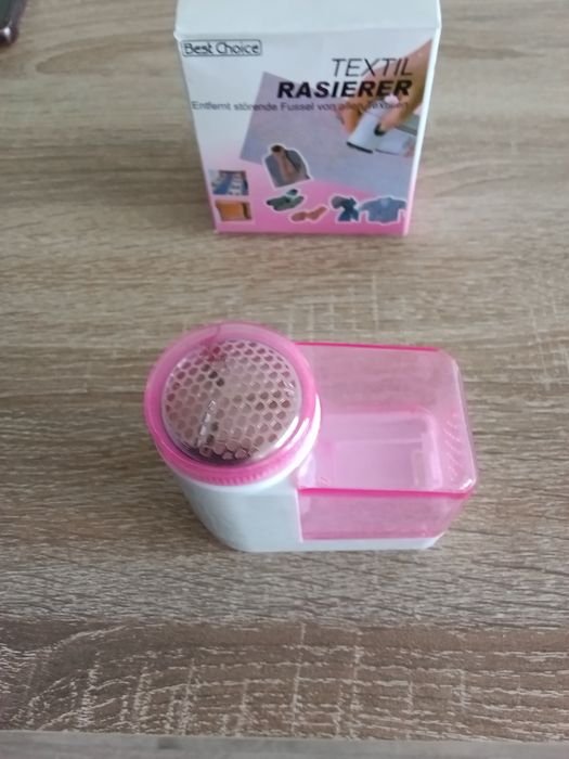 Машинка для удаления катышков