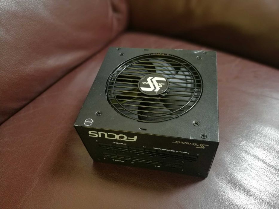 Блок живлення SeaSonic Focus Plus 1000 Gold (SSR-1000FX)