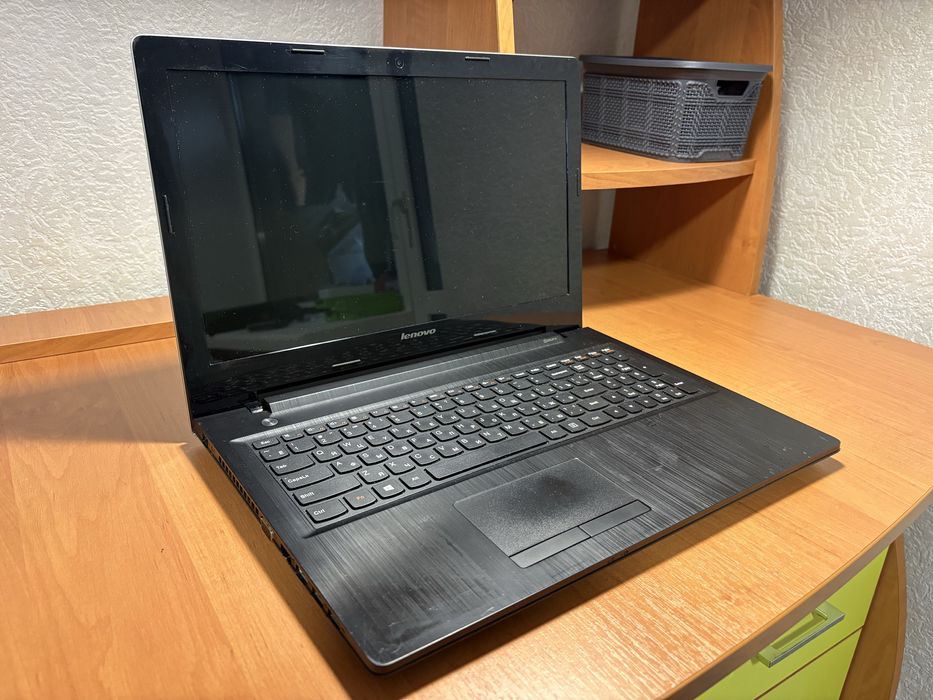 Lenovo g50-45 в непоганому стані.