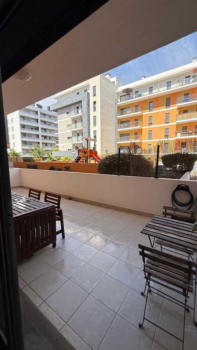 Apartamento t2 quinta da trindade c/terraço