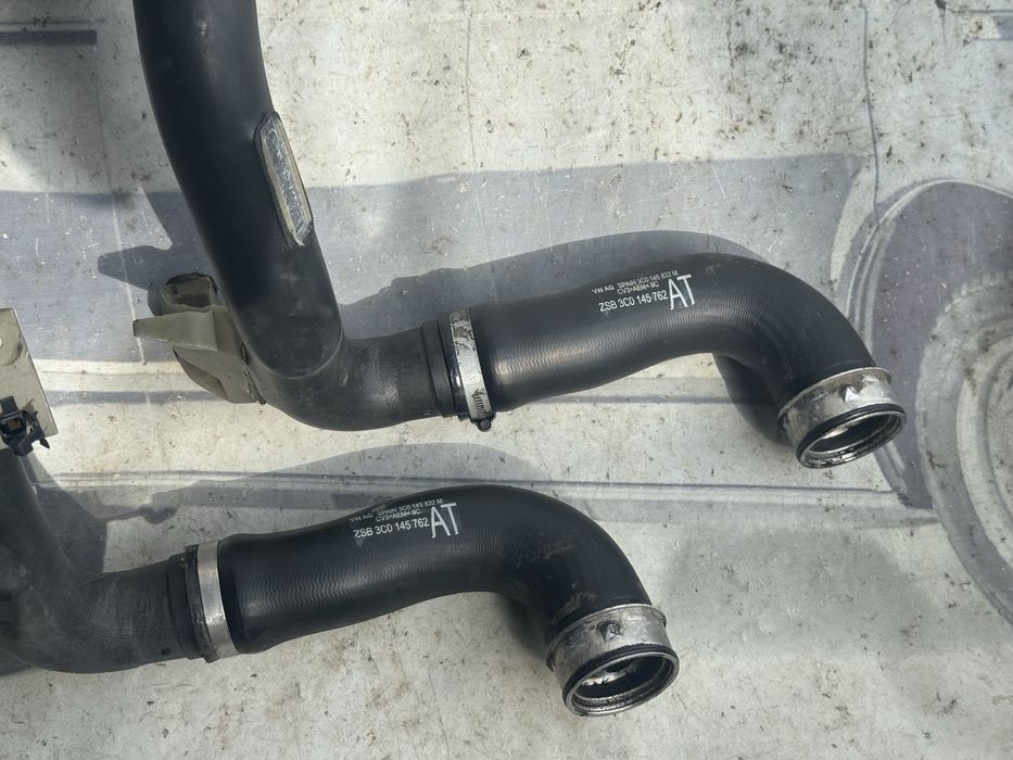 Патрубок інтеркулера 1.9 2.0 BLS BMP BMM шланг