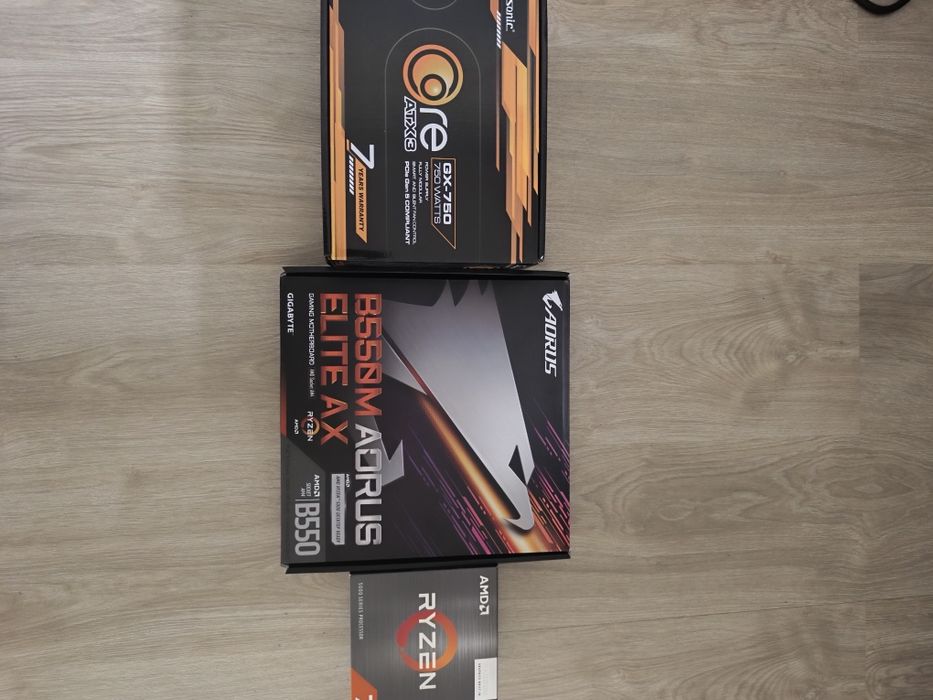 PC ryzen 7 torre monitor teclado