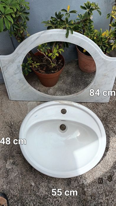 Pia com encaixe marmores