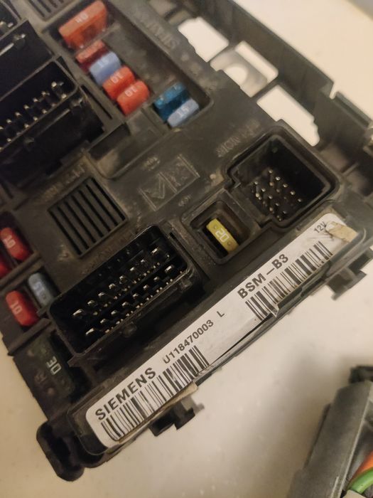 ЕБУ пежо 206. Блок керування двигуном Пежо 206, 1.4, 8кл. Бенз. 2007р.