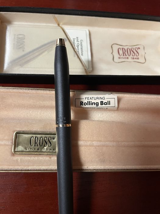 Vendo esferográfica  rolling ball da Cross