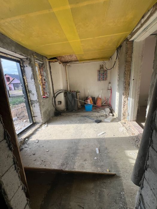 Продам будинок .