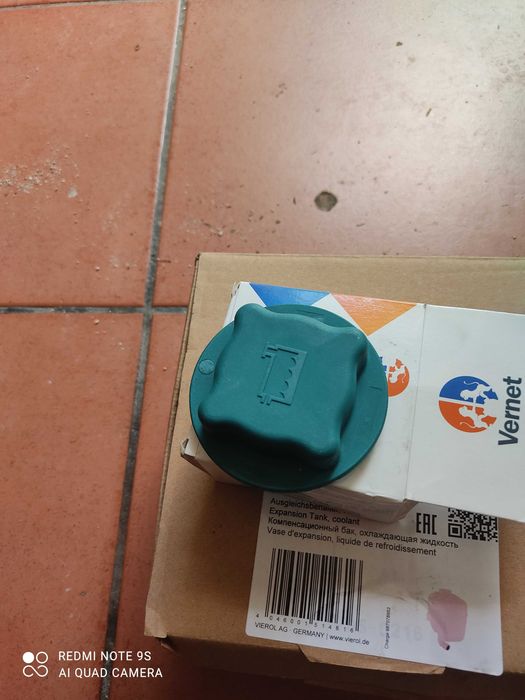 Depósito de água para Volvo