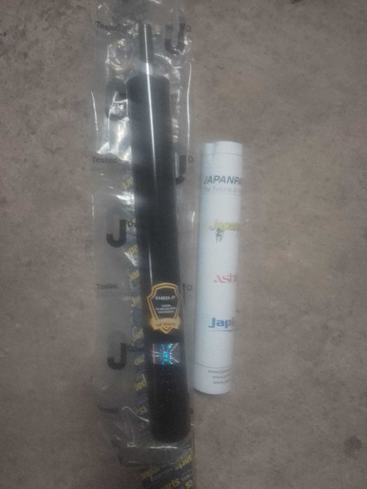 Вкладиш стойки ауді