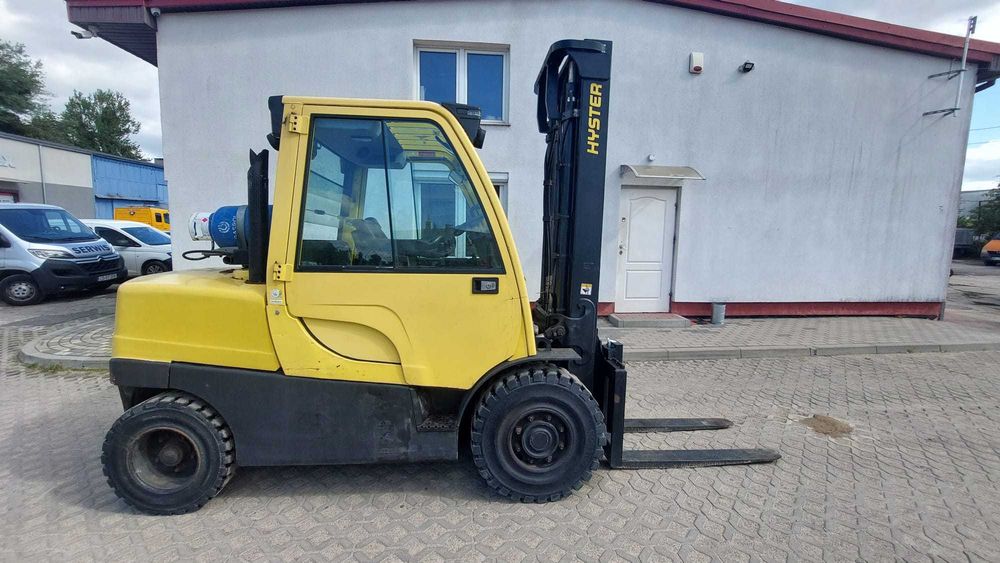 Wózek widłowy HYSTER udźwig 4500kg wysokość podnoszenia 4000mm