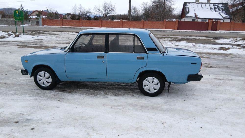 Ваз 2105 на повному ходу