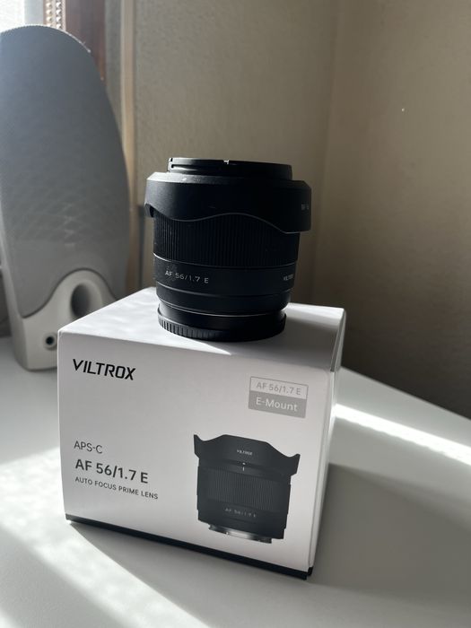 Kit Sony a6000 + Viltrox 25mm f/1.7 + Viltrox 56mm f/1.7 + acessórios (com caixas)