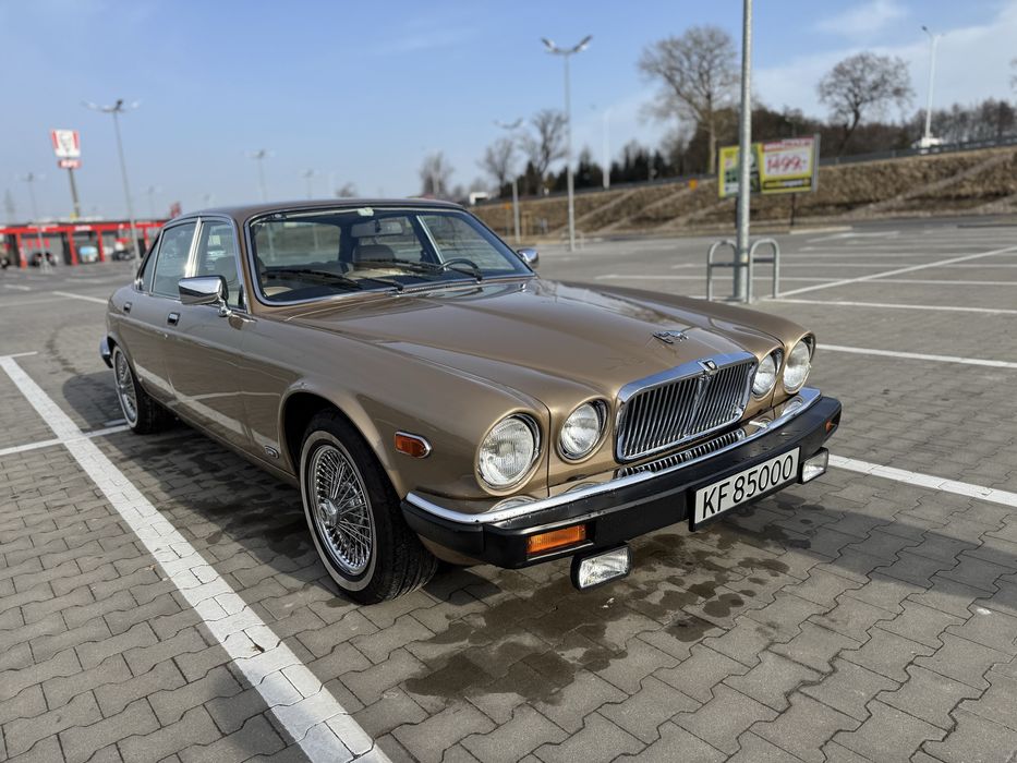 Jaguar XJ6 1985 do ślubu/sesji
