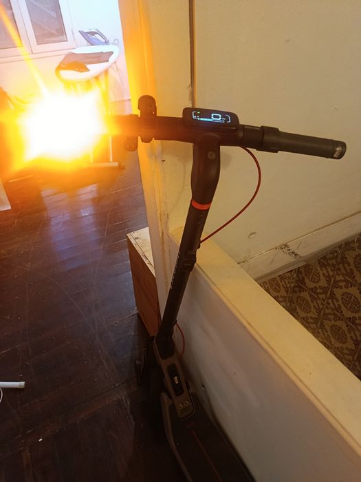 Patinete Elétrica 30km Ninebot Segway E3