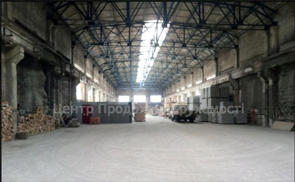Продам комерційну нерухомість (виробничу, склади,офіси і т.д.)