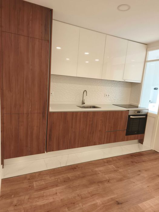 Apartamento T1+1 Porto