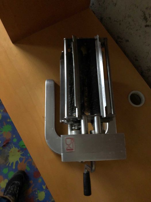 Máquina Manual para Amaciar Carne – Uso Profissional (Inox)