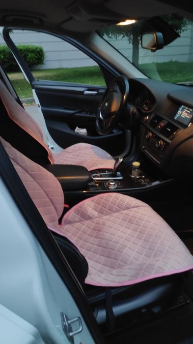 Продаю  свою  любимую  машину ! BMW X3  2012  конец  года, Салон