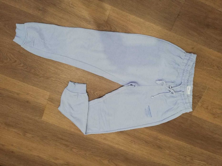 fato de treino lilas , veste M