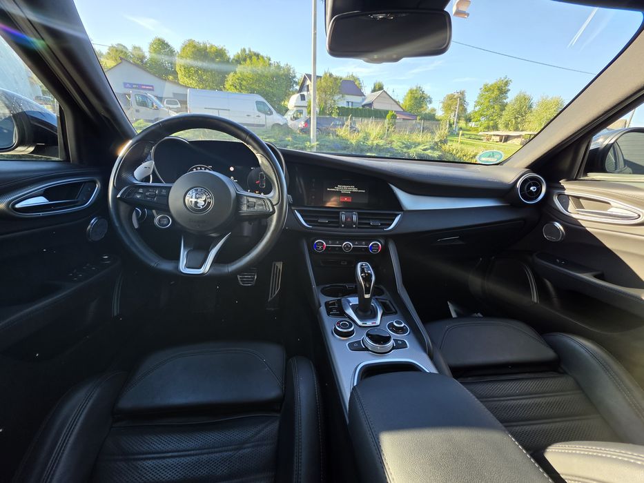 Alfa Romeo Giulia NIEMCY Europa  Veloce Q4 4x4 LED  Virtual Harman/Kardon