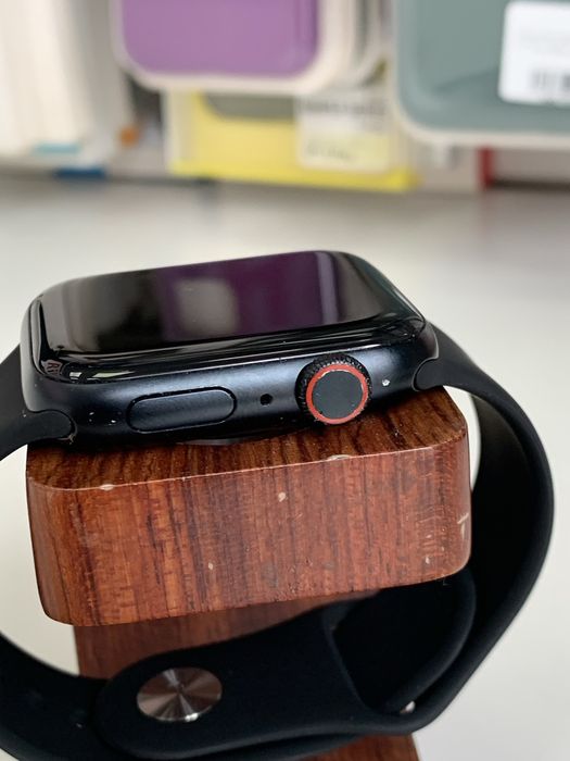 Оригінальні apple watch series Se 2 44 mm midnight