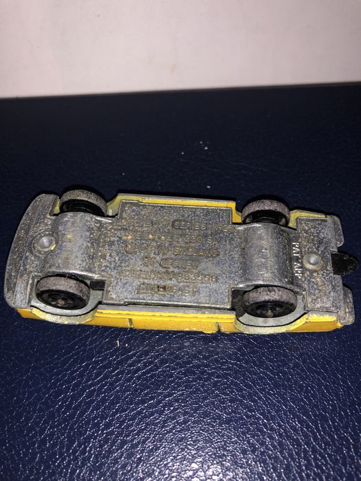 Matchbox n2 mercedes 230sl