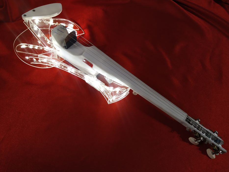 Nowe lutnicze kompozytowe skrzypce elektryczne Makowski Winter Night