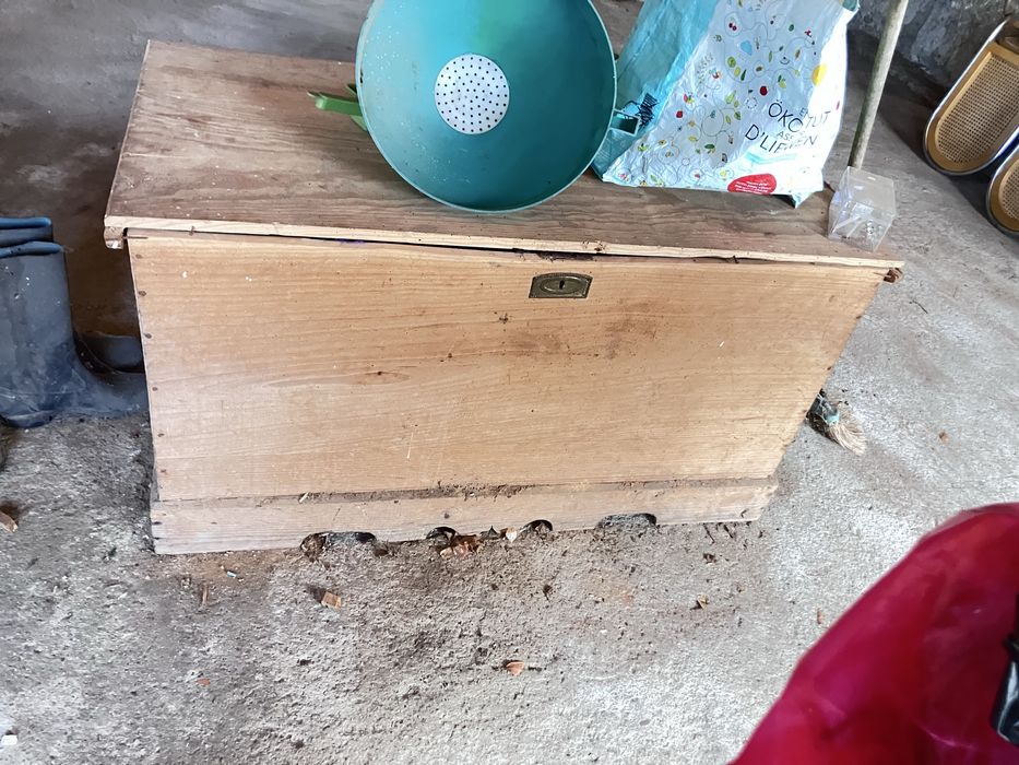 Caixas antigas de madeira