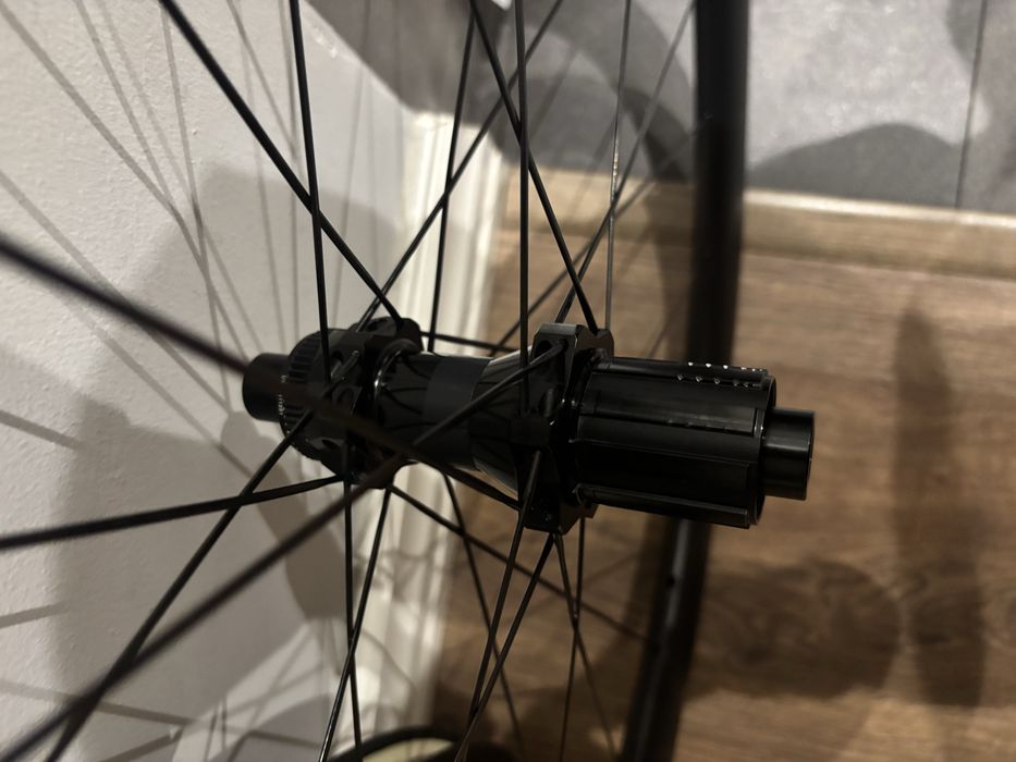 Bontrager Aeolus Pro 37