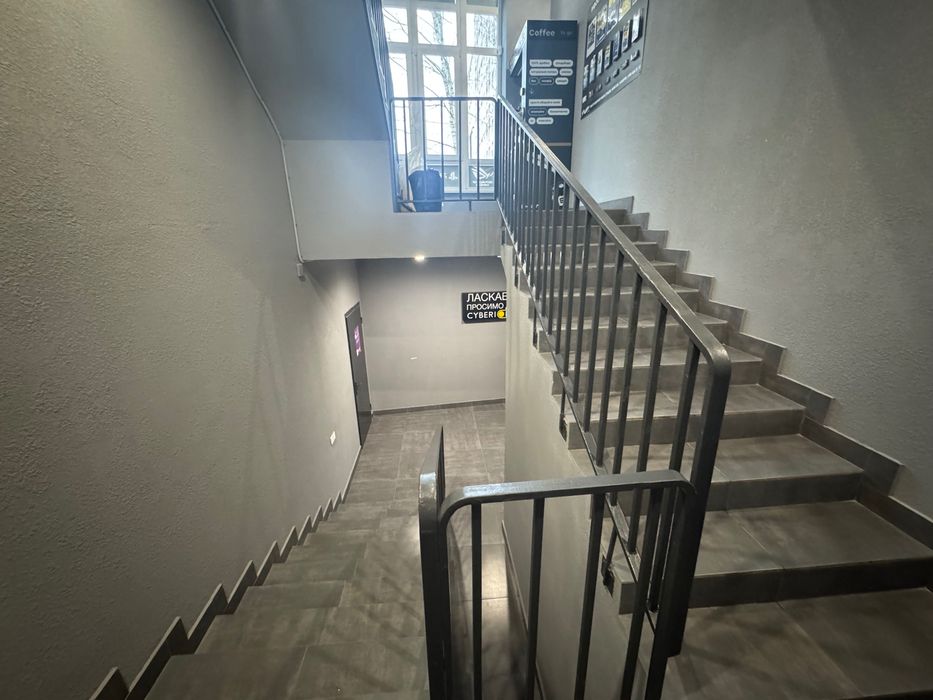 Приміщення 95.5 м.кв. в Крона парк 2