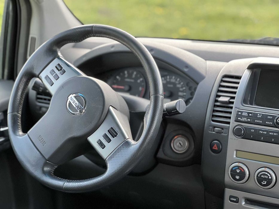 Руль Кермо Навара Nissan Navara D40 Pathfinder R51