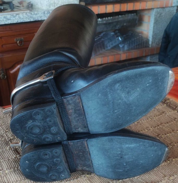 Botas de Equitação em Pele – Usadas, Bom Estado