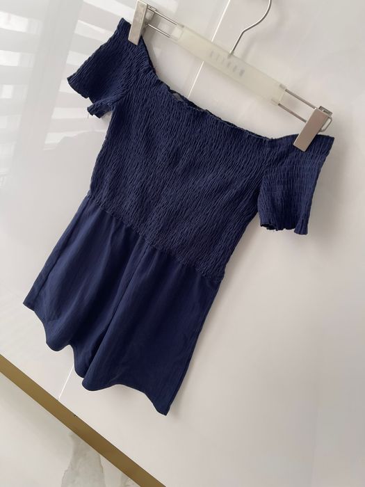 Kombinezon marki bershka rozmiar xs