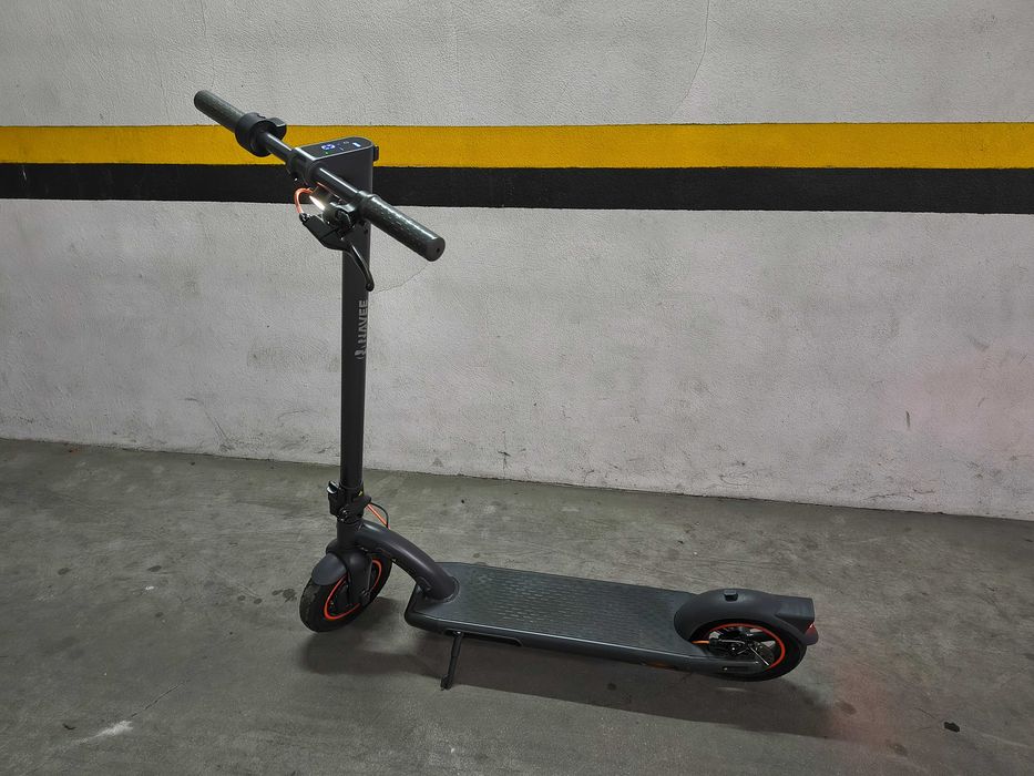 Garantia 01/2027 - Trotinete Navee N40