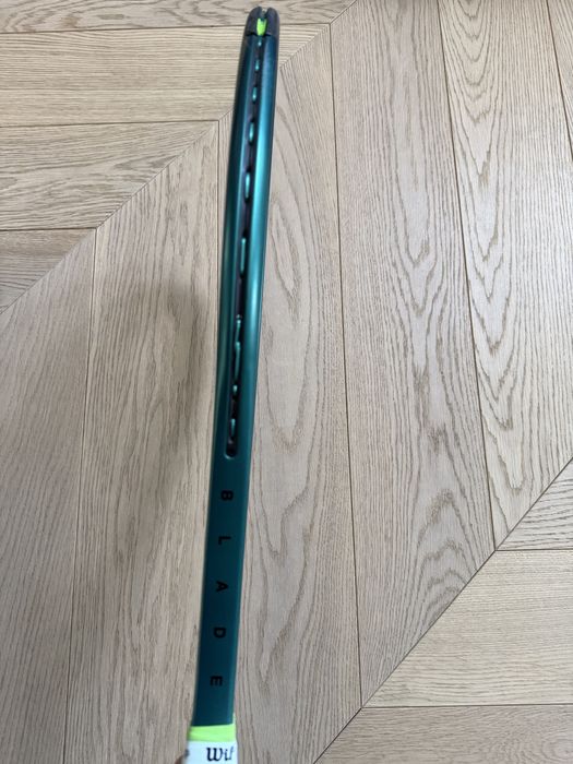 Wilson Blade 104 V9.0 Stan bardzo dobry.