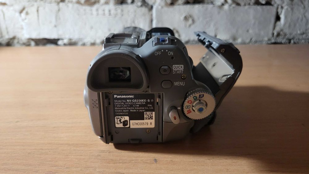 Відеокамера Panasonic NV-GS230EE
