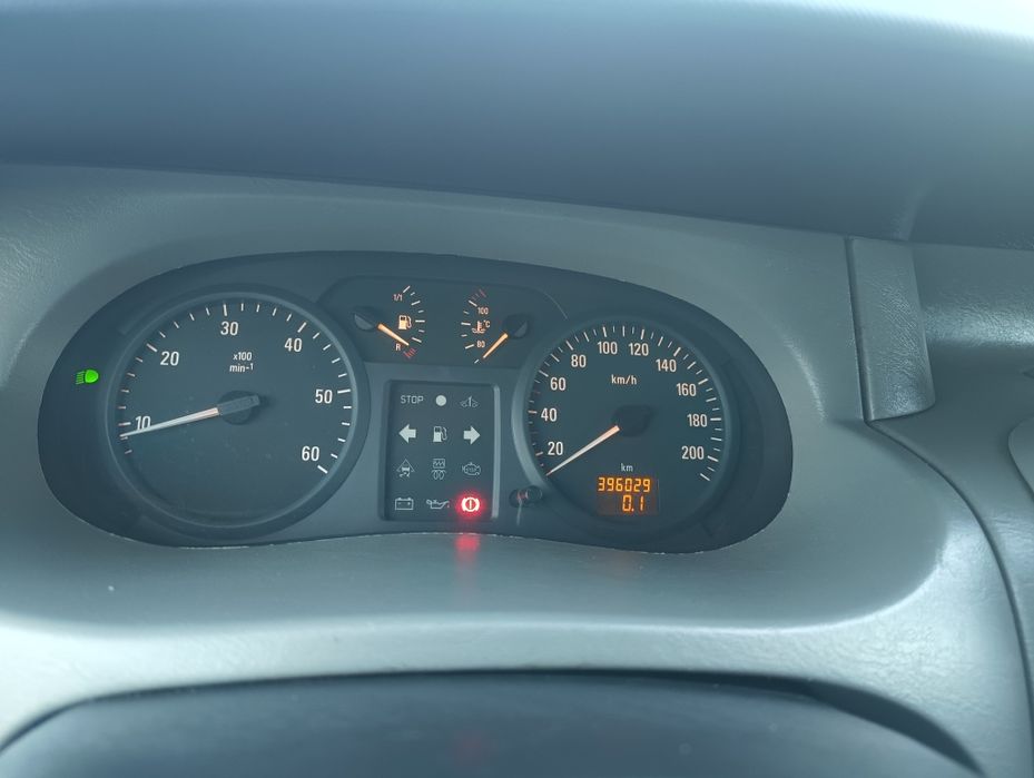 Opel Vivaro 6 osobowy