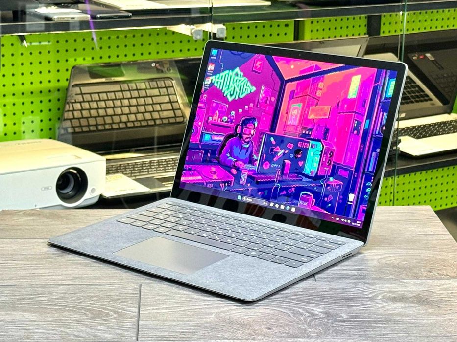 Microsoft Surface Laptop 3 /  13.5'' / Touch / Core i5-1035G7 / Type-C