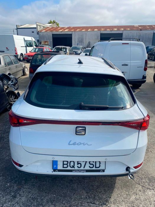 Seat Leon ST 2025  para PEÇAS