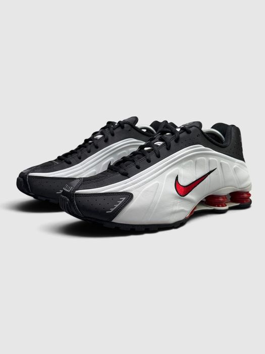 Buty Sportowe Nike Shox R4 Biały Czarny Rozmiar 44