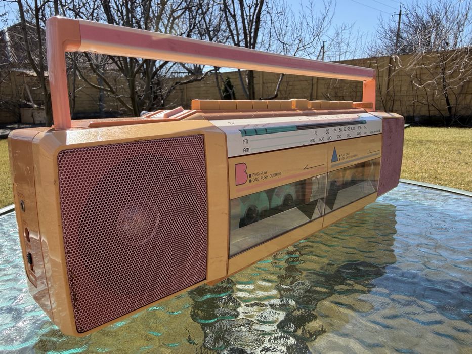 Продам магнитолу Sanyo MR-WU4P