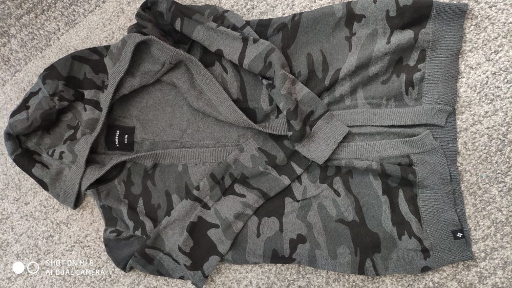 Modny sweter dla chłopca jesień, hit sezonu 146. Reserved.