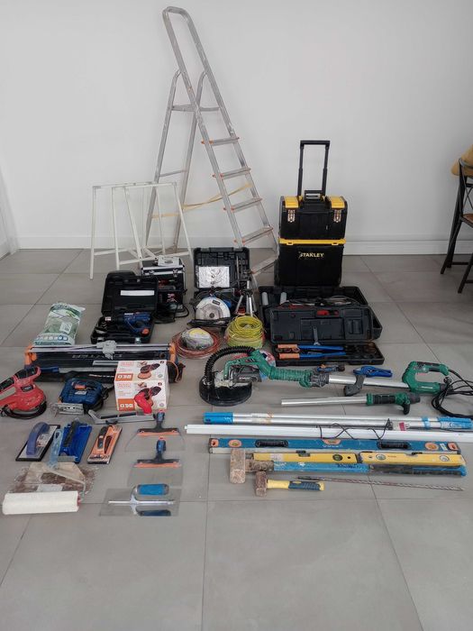 Ferramentas construção diversas