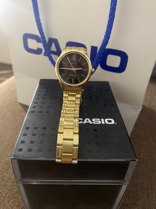 Продам годинник Casio