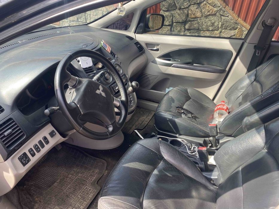 Продам mitsubishi grandis