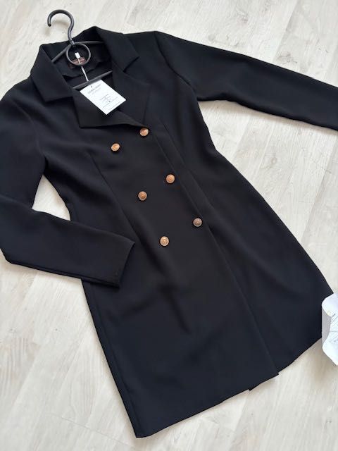 Czarna sukienka marynarka dla dziewczynki 140