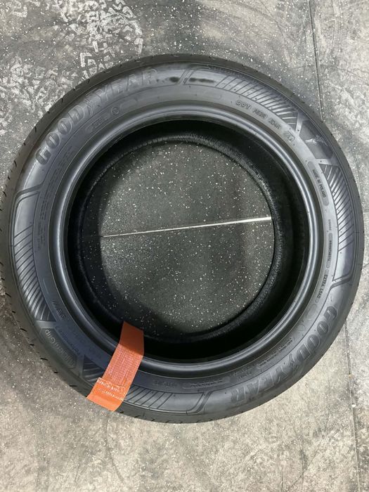 215/55/17 GOODYEAR EfficientGrip Performance2 98W pojedyńcza!!!