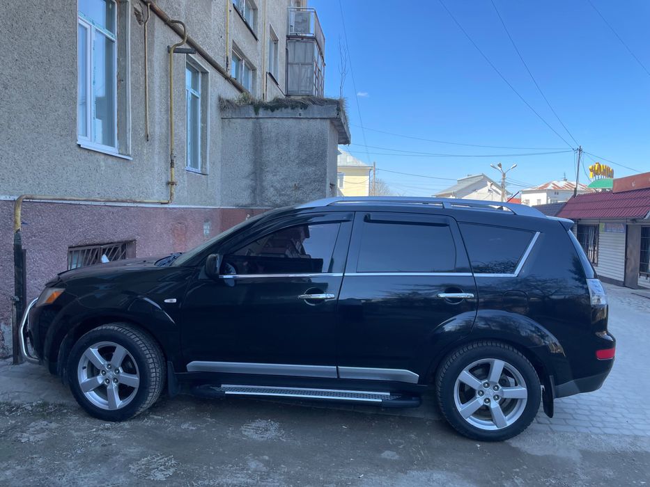 Mitsubishi outlander