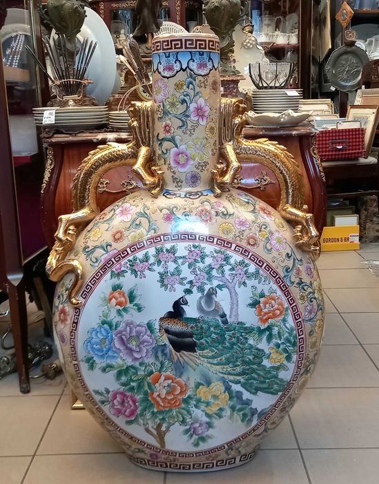 Potężny wazon ze smokami, Chiny, 24 karat, wys. 91cm, szer. 63cm