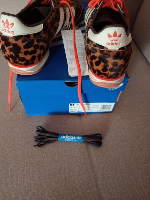 Tênis Adidas novos
